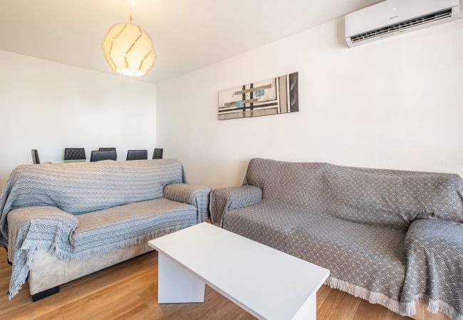Apartamento en Benidorm - Etxezuri I 6-D Apartment Levante Beach Apartamento en Benidorm - Etxezuri I 6-D Apartment Levante Beach