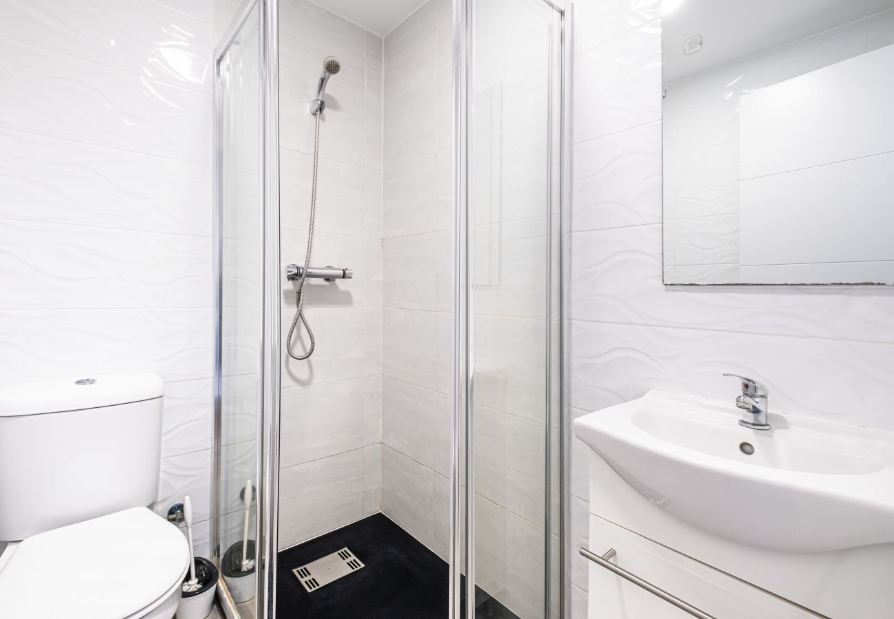 Apartamento en Benidorm - Etxezuri I 6-D Apartment Levante Beach Apartamento en Benidorm - Etxezuri I 6-D Apartment Levante Beach