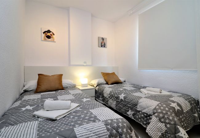 Apartamento en Benidorm - Carlos V 2-A Apartment Levante Beach Apartamento en Benidorm - Carlos V 2-A Apartment Levante Beach