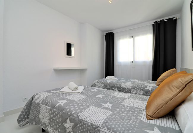 Apartamento en Benidorm - Carlos V 2-A Apartment Levante Beach Apartamento en Benidorm - Carlos V 2-A Apartment Levante Beach