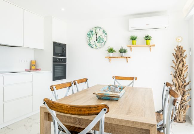 Apartamento en Benidorm - Torre Yago Deluxe 1-2 Levante Beach Apartamento en Benidorm - Torre Yago Deluxe 1-2 Levante Beach