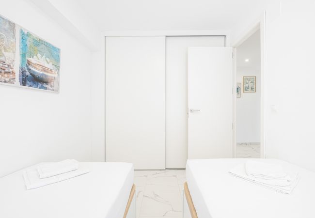 Apartamento en Benidorm - Torre Yago Deluxe 1-2 Levante Beach Apartamento en Benidorm - Torre Yago Deluxe 1-2 Levante Beach