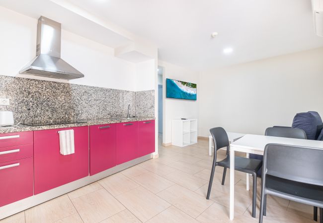 Apartahotel en Benidorm - Apartamentos La Rosita Old Town 3Pax-M15 Apartahotel en Benidorm - Apartamentos La Rosita Old Town 3Pax-M15