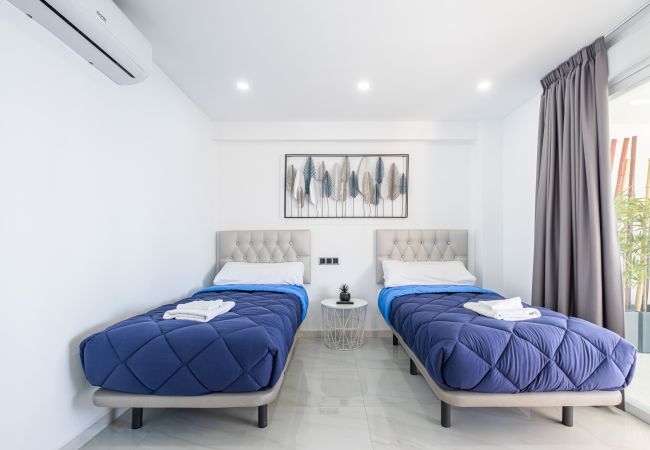 Apartamento en Benidorm - Principado Loix Apartment Deluxe 17C Levante Beach Apartamento en Benidorm - Principado Loix Apartment Deluxe 17C Levante Beach