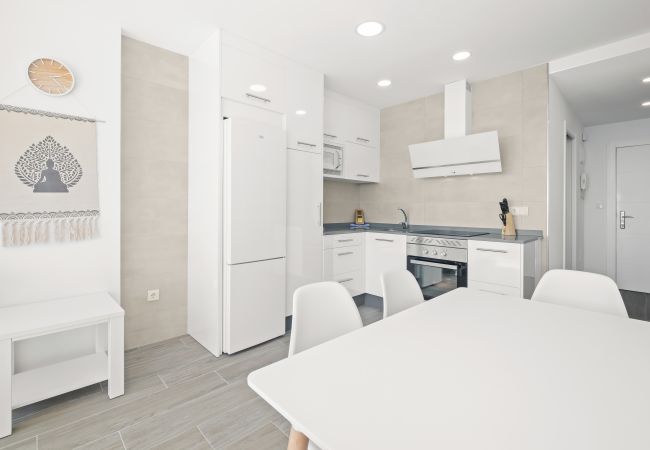 Apartamento en Benidorm - Cachirulo Deluxe Apartment 12-C Levante Beach Apartamento en Benidorm - Cachirulo Deluxe Apartment 12-C Levante Beach