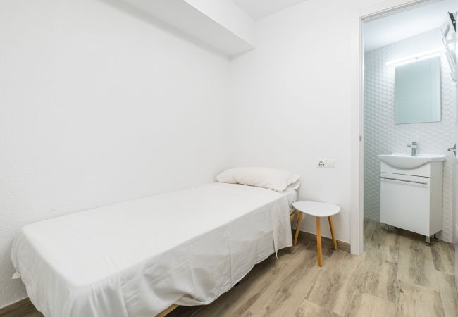 Apartamento en Benidorm - Torre Yago Apartment 10-3 Levante Beach Apartamento en Benidorm - Torre Yago Apartment 10-3 Levante Beach