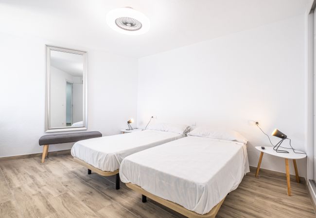 Apartamento en Benidorm - Torre Yago Apartment 10-3 Levante Beach Apartamento en Benidorm - Torre Yago Apartment 10-3 Levante Beach