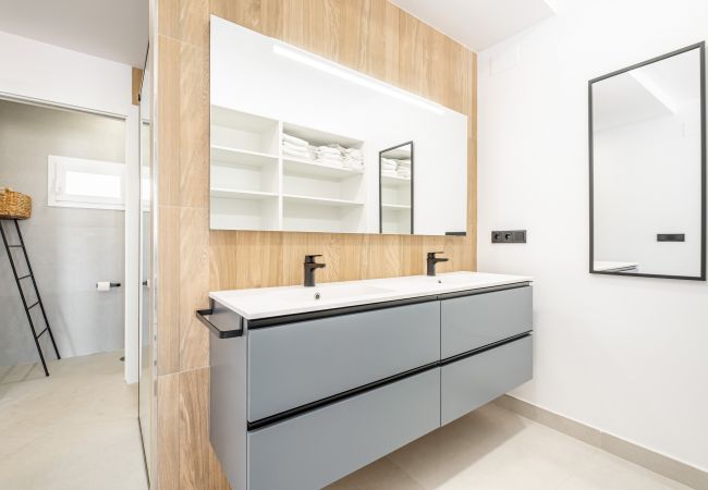 Apartamento en Benidorm - Lux Center 5-C Deluxe Beach Apartment-Old Town Apartamento en Benidorm - Lux Center 5-C Deluxe Beach Apartment-Old Town