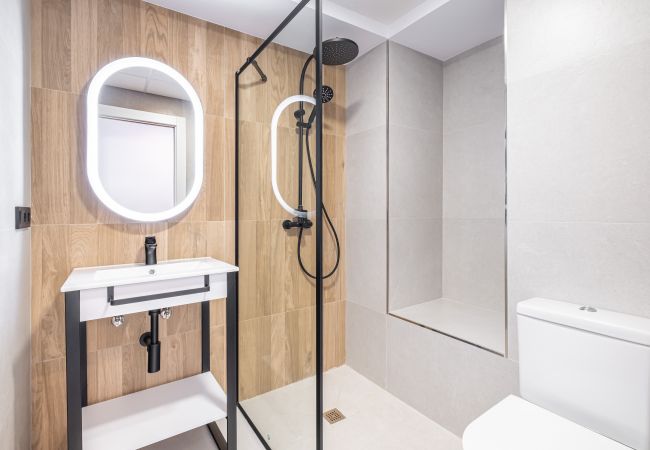 Apartamento en Benidorm - Lux Center 5-C Deluxe Beach Apartment-Old Town Apartamento en Benidorm - Lux Center 5-C Deluxe Beach Apartment-Old Town