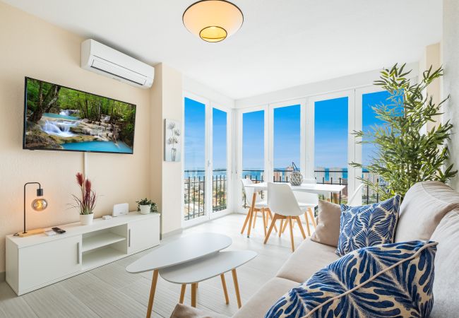 Apartamento en Benidorm - Poniente Beach Sea Views Apartment Club Médico 15A