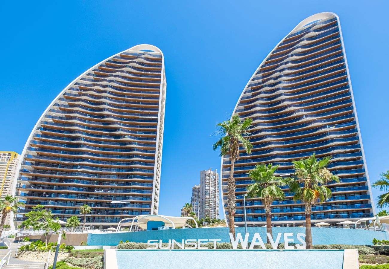 Appartement in Benidorm - Sunset Waves 18-35 Poniente Beach Resort Appartement in Benidorm - Sunset Waves 18-35 Poniente Beach Resort
