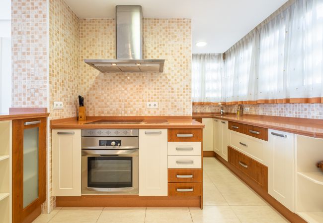 Apartment in Benidorm -  Trinisol 7-A Sea Views Apartment Levante Beach Apartment in Benidorm -  Trinisol 7-A Sea Views Apartment Levante Beach