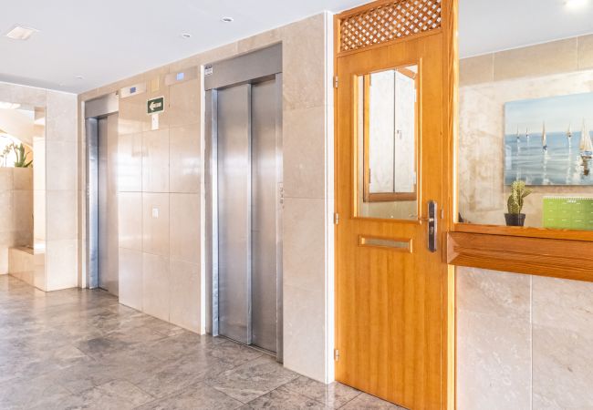 Apartment in Benidorm -  Trinisol Apartment Sea Views 6E Levante Beach Apartment in Benidorm -  Trinisol Apartment Sea Views 6E Levante Beach