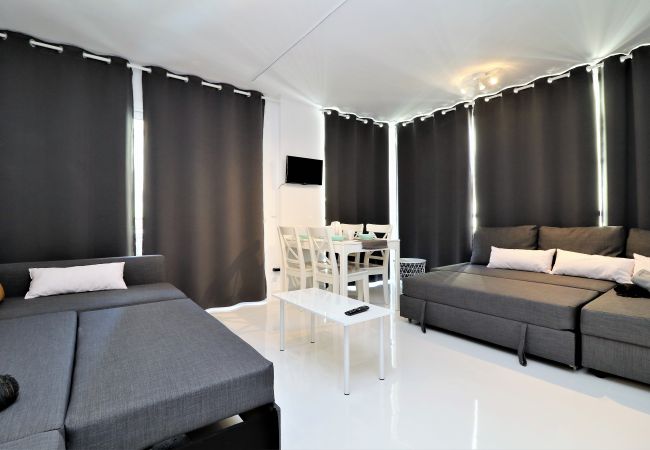 Apartment in Benidorm - Carlos V 3-A Apartment Levante Beach Apartment in Benidorm - Carlos V 3-A Apartment Levante Beach