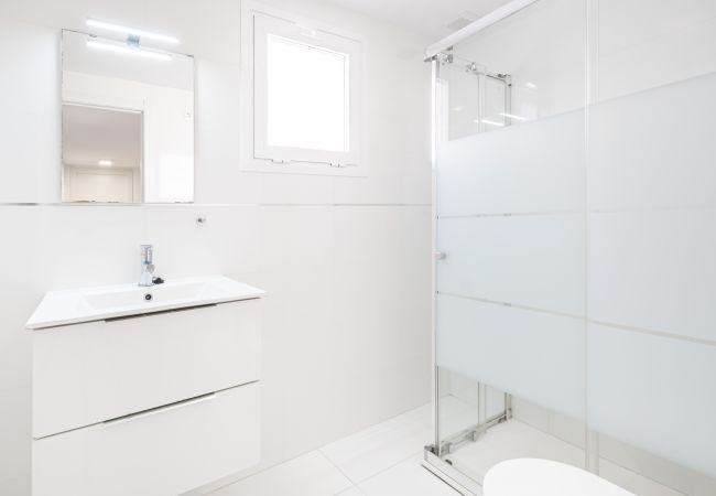 Apartment in Benidorm - Carlos V 3-A Apartment Levante Beach Apartment in Benidorm - Carlos V 3-A Apartment Levante Beach