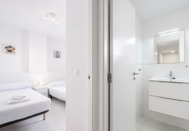 Apartment in Benidorm - Carlos V 3-A Apartment Levante Beach Apartment in Benidorm - Carlos V 3-A Apartment Levante Beach