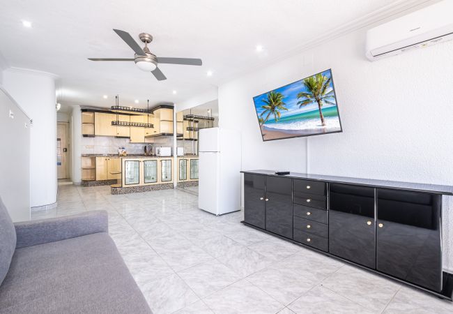 Studio in Benidorm -  Los Caballos 12-C Levante Beach Studio in Benidorm -  Los Caballos 12-C Levante Beach