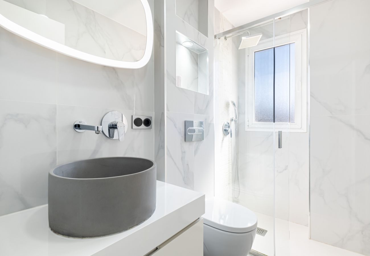 Apartment in Benidorm -  Gemelos 22-3-21D Apartment Deluxe Levante Beach Apartment in Benidorm -  Gemelos 22-3-21D Apartment Deluxe Levante Beach