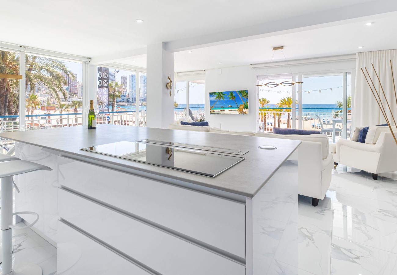 Apartment in Benidorm - Copacabana Deluxe 1-A Levante Beach Apartment in Benidorm - Copacabana Deluxe 1-A Levante Beach