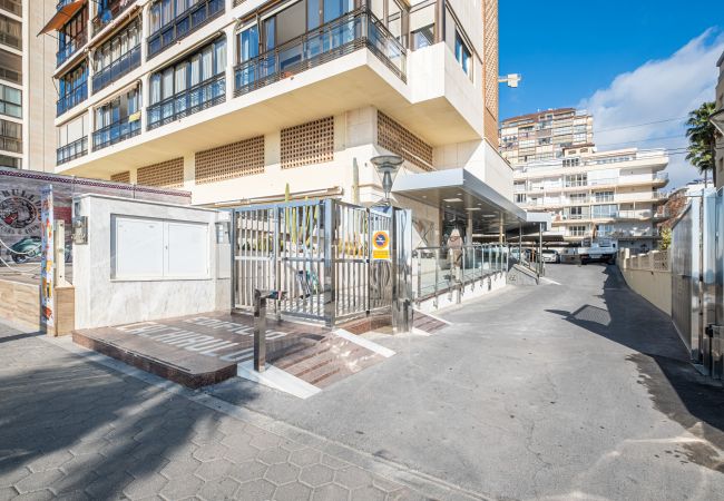 Apartment in Benidorm - Cachirulo Deluxe Apartment 13-B Levante Beach Apartment in Benidorm - Cachirulo Deluxe Apartment 13-B Levante Beach
