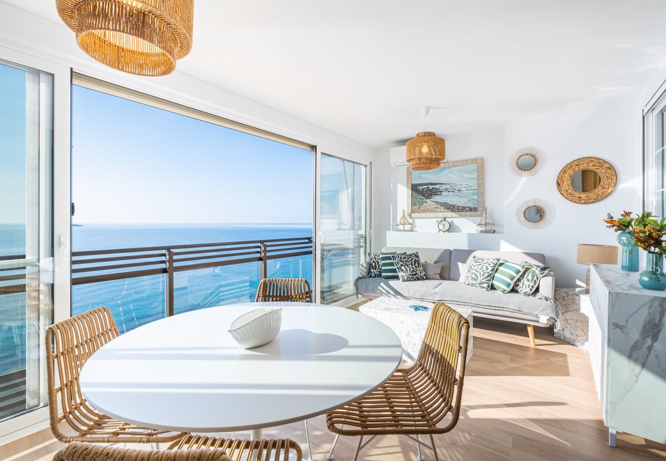 Apartment in Benidorm - Cachirulo Deluxe Apartment 13-B Levante Beach Apartment in Benidorm - Cachirulo Deluxe Apartment 13-B Levante Beach