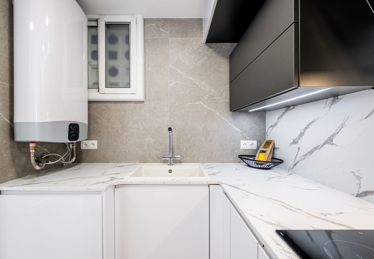 Apartment in Benidorm - Cachirulo Deluxe Apartment 13-B Levante Beach Apartment in Benidorm - Cachirulo Deluxe Apartment 13-B Levante Beach