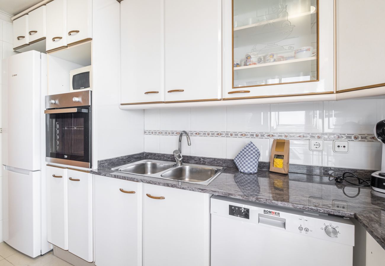 Apartment in Benidorm - Don Miguel Apartment 8-C Levante Beach Apartment in Benidorm - Don Miguel Apartment 8-C Levante Beach