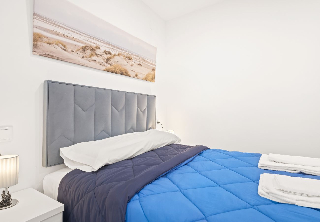 Apartment in Benidorm - Cachirulo Deluxe Apartment 12-C Levante Beach Apartment in Benidorm - Cachirulo Deluxe Apartment 12-C Levante Beach