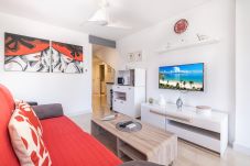 Apartment in Benidorm - Anna Apartment 4-C Levante Beach
