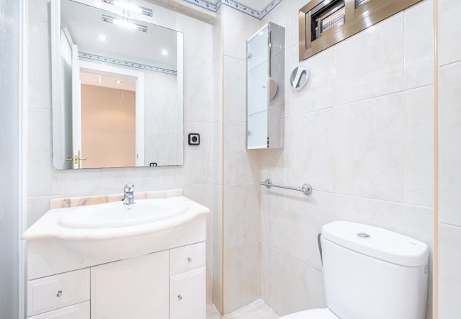 Apartment in Benidorm - Los Gemelos 6-C Apartment Levante Beach Apartment in Benidorm - Los Gemelos 6-C Apartment Levante Beach