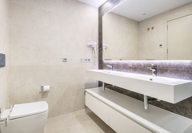 Apartment in Benidorm - Sunset Cliffs Deluxe Apartment 8138 Poniente Beach Apartment in Benidorm - Sunset Cliffs Deluxe Apartment 8138 Poniente Beach