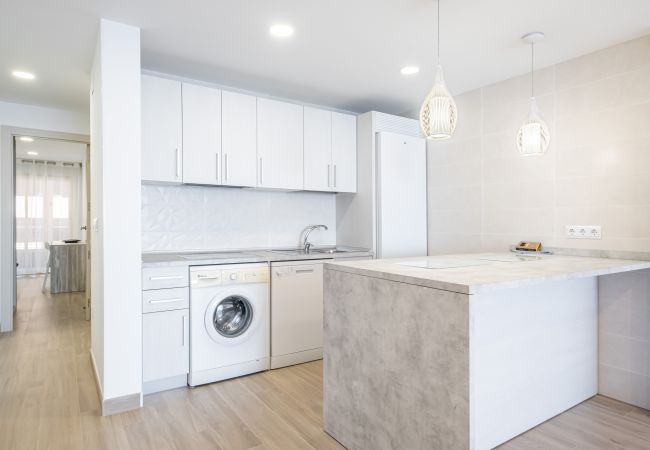 Apartment in Benidorm - Benipark Deluxe 33-A Poniente Beach Apartment in Benidorm - Benipark Deluxe 33-A Poniente Beach