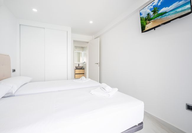 Apartment in Benidorm - Halcon Deluxe 17-C Apartment Levante Beach Apartment in Benidorm - Halcon Deluxe 17-C Apartment Levante Beach