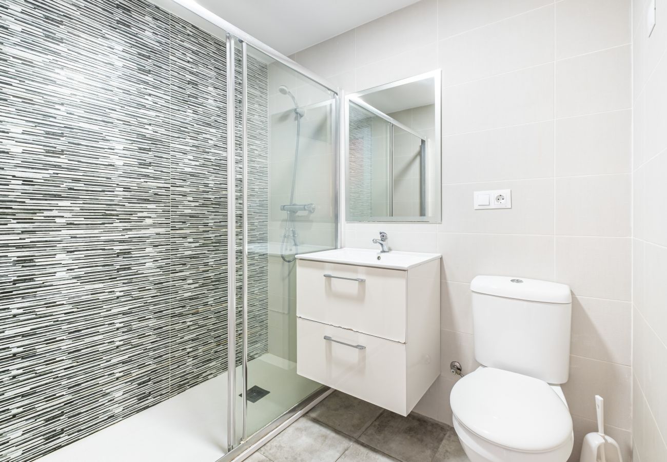 Appartement à Benidorm - Etxezuri I 6-D Apartment Levante Beach Appartement à Benidorm - Etxezuri I 6-D Apartment Levante Beach