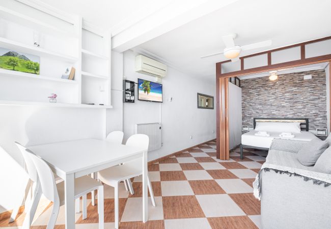 Appartement à Benidorm -  Las Damas 23-E Levante Beach Appartement à Benidorm -  Las Damas 23-E Levante Beach