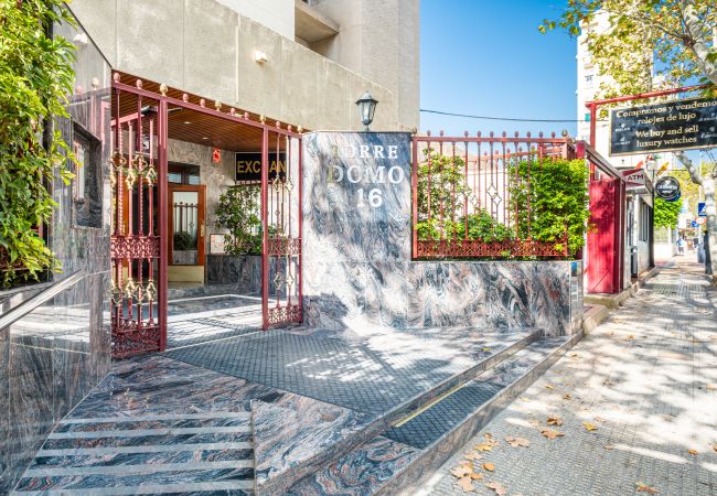 Appartement à Benidorm - Torre Domo 9-D Levante Beach Appartement à Benidorm - Torre Domo 9-D Levante Beach