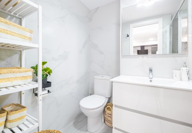 Appartement à Benidorm - Cachirulo Deluxe Apartment 13-B Levante Beach Appartement à Benidorm - Cachirulo Deluxe Apartment 13-B Levante Beach