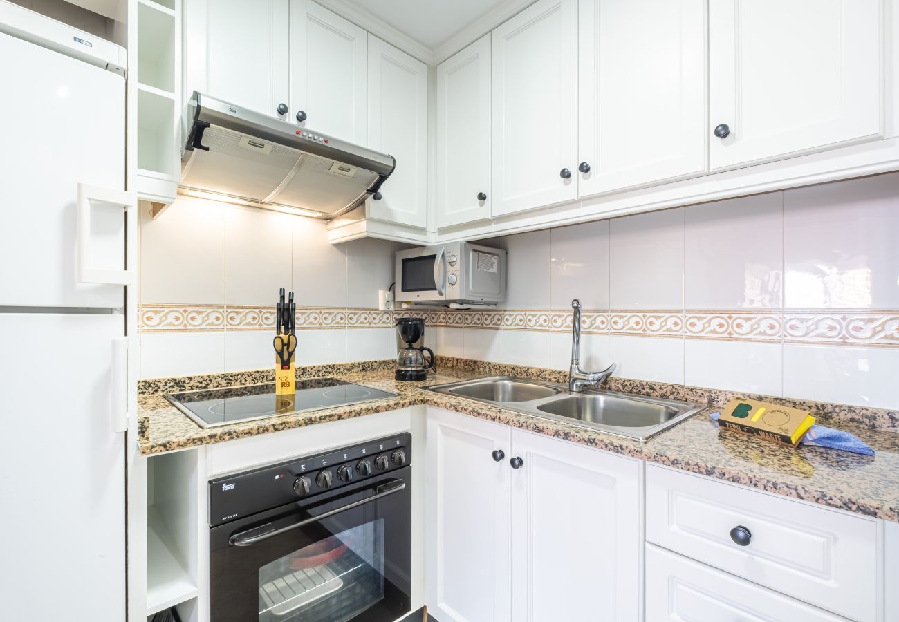 Апартаменты на Бенидорм / Benidorm -  Gemelos 22 Resort Apartment 2-15-B Levante Beach Апартаменты на Бенидорм / Benidorm -  Gemelos 22 Resort Apartment 2-15-B Levante Beach