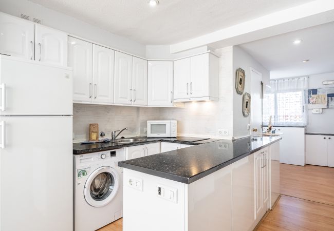 Квартира-студия на Benidorm - Albatros 2-6 Estudio Levante Beach Квартира-студия на Benidorm - Albatros 2-6 Estudio Levante Beach