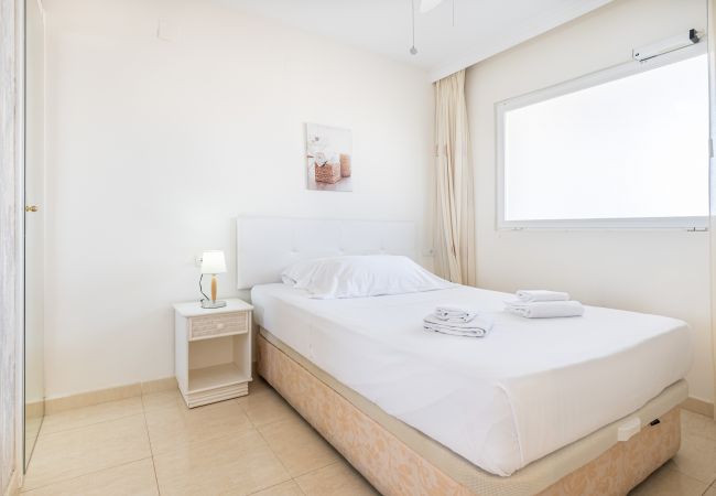 Апартаменты на Benidorm -  Trinisol 7-A Sea Views Apartment Levante Beach Апартаменты на Benidorm -  Trinisol 7-A Sea Views Apartment Levante Beach
