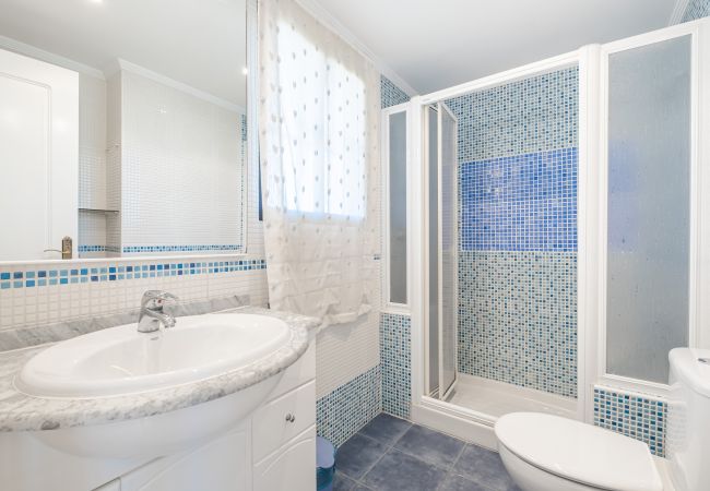 Апартаменты на Benidorm -  Trinisol 7-A Sea Views Apartment Levante Beach Апартаменты на Benidorm -  Trinisol 7-A Sea Views Apartment Levante Beach