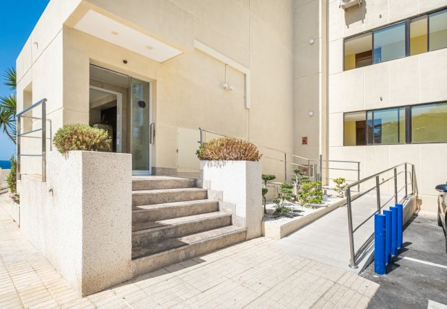 Апартаменты на Benidorm -  Trinisol 7-A Sea Views Apartment Levante Beach Апартаменты на Benidorm -  Trinisol 7-A Sea Views Apartment Levante Beach