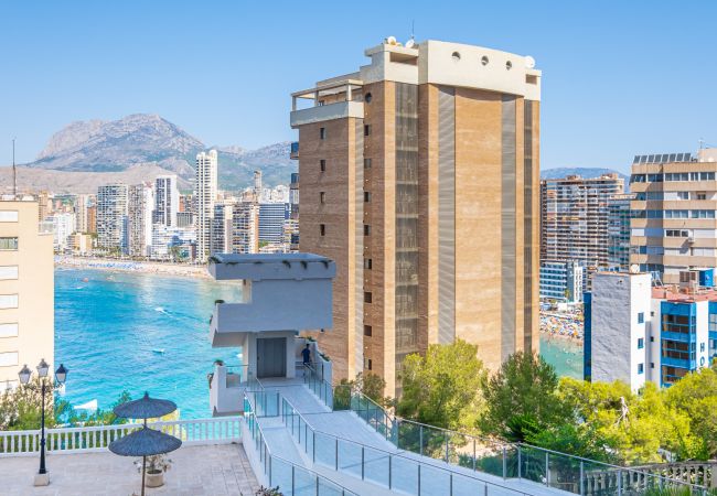 Апартаменты на Benidorm -  Trinisol 7-A Sea Views Apartment Levante Beach Апартаменты на Benidorm -  Trinisol 7-A Sea Views Apartment Levante Beach