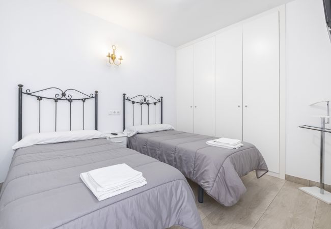 Апартаменты на Benidorm -  Bacana 3-3 Apartment Levante Beach Апартаменты на Benidorm -  Bacana 3-3 Apartment Levante Beach