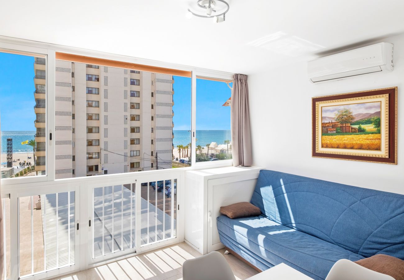 Апартаменты на Бенидорм / Benidorm -  Bacana 3-3 Apartment Levante Beach
