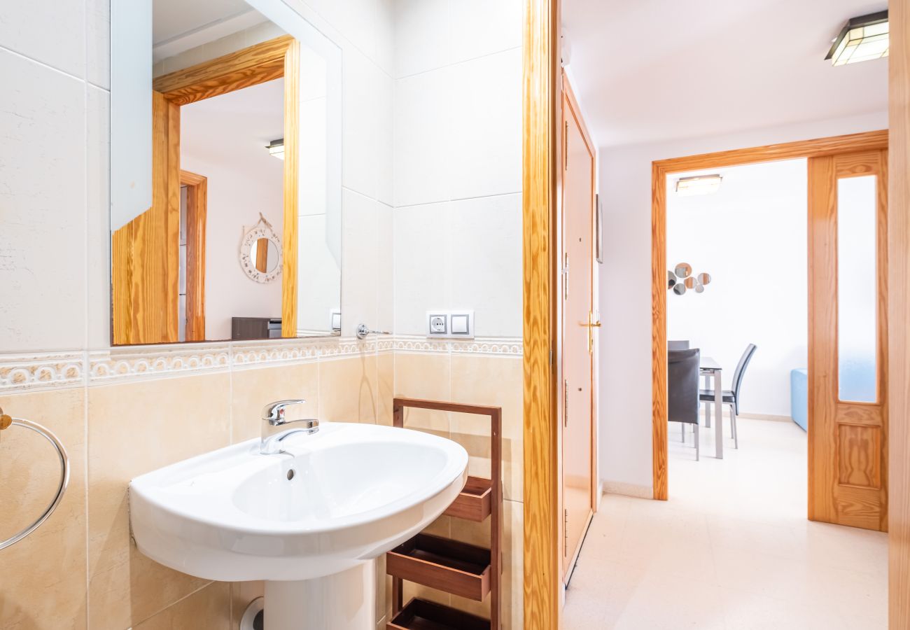 Апартаменты на Бенидорм / Benidorm - Tower San Remo 9-E Apartment Levante Beach Апартаменты на Бенидорм / Benidorm - Tower San Remo 9-E Apartment Levante Beach