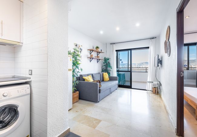 Апартаменты на Бенидорм / Benidorm -  Trinisol Apartment Sea Views 6E Levante Beach Апартаменты на Бенидорм / Benidorm -  Trinisol Apartment Sea Views 6E Levante Beach