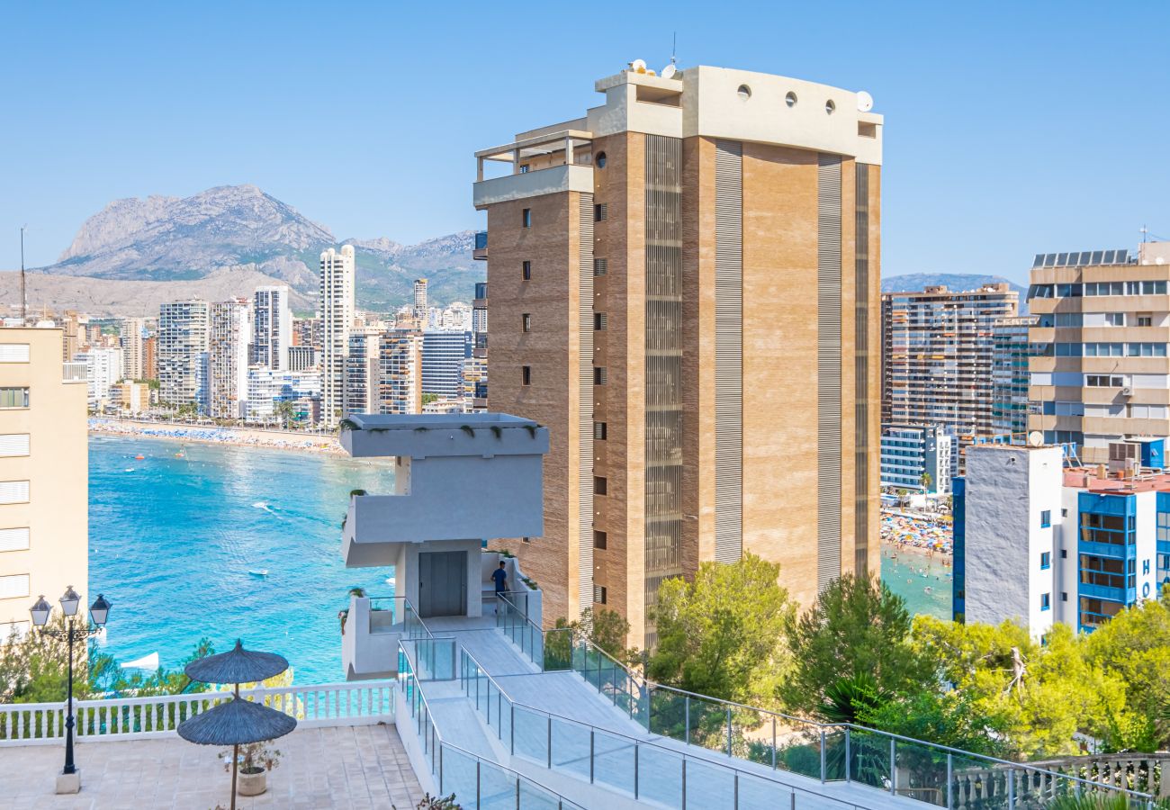 Апартаменты на Бенидорм / Benidorm -  Trinisol Apartment Sea Views 6E Levante Beach Апартаменты на Бенидорм / Benidorm -  Trinisol Apartment Sea Views 6E Levante Beach