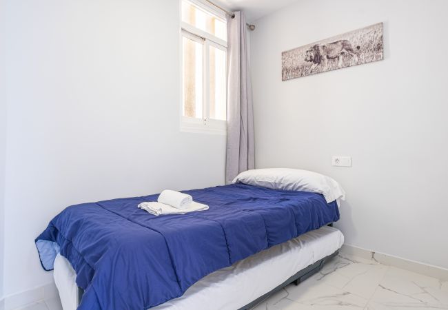 Апартаменты на Benidorm - Torre Levante 22C Апартаменты на Benidorm - Torre Levante 22C