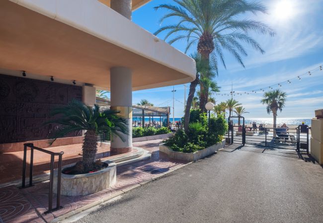 Апартаменты на Benidorm - Las Arenas 1-C Apartment Levante Beach Апартаменты на Benidorm - Las Arenas 1-C Apartment Levante Beach